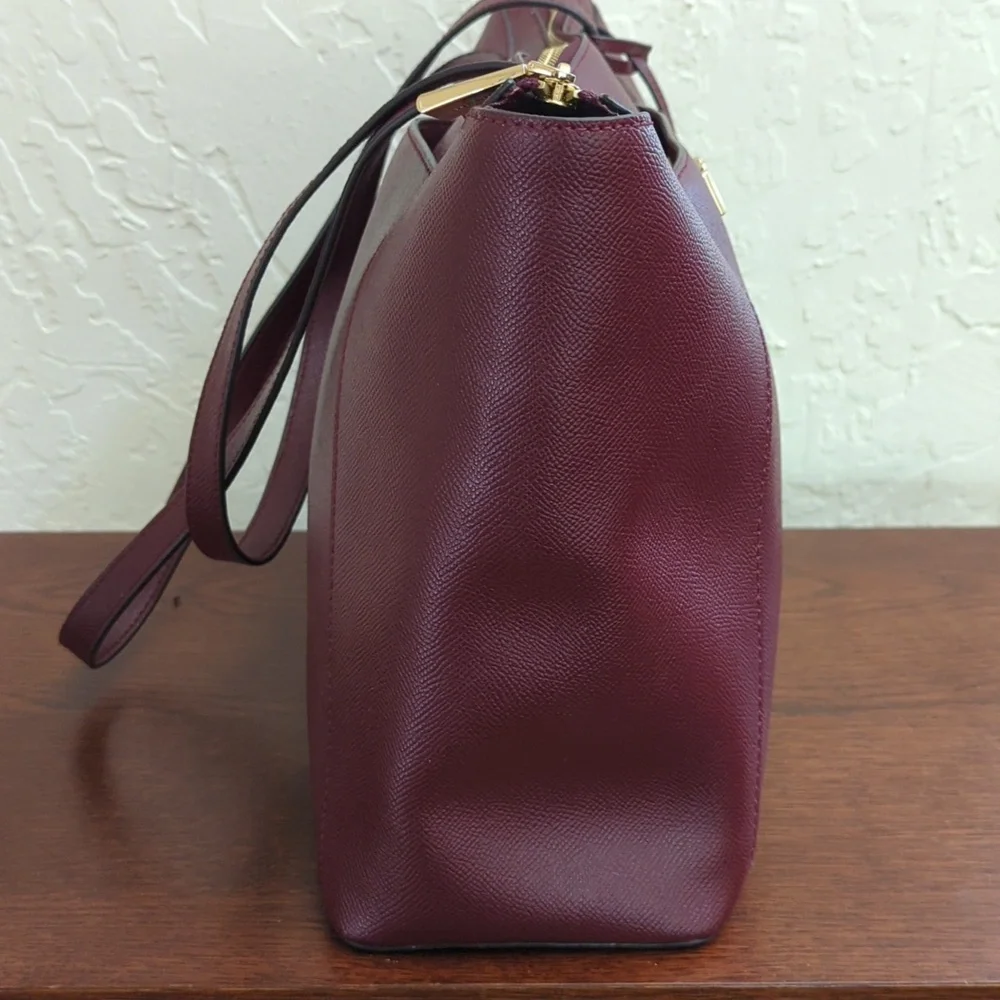 MICHAEL Michael Kors Oxblood Maddie Medium Crossgrain Leather Tote Bag - Picture 6 of 15
